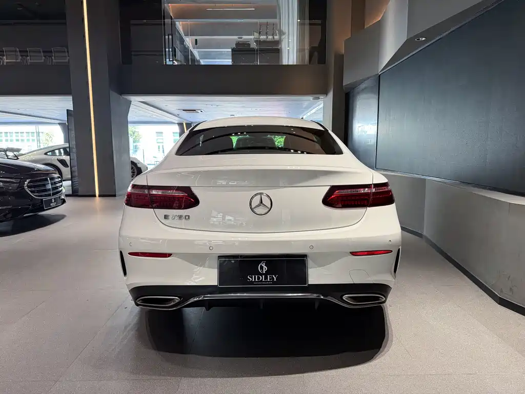 Mercedes-Benz E-Class (Import) — миниатюра 5