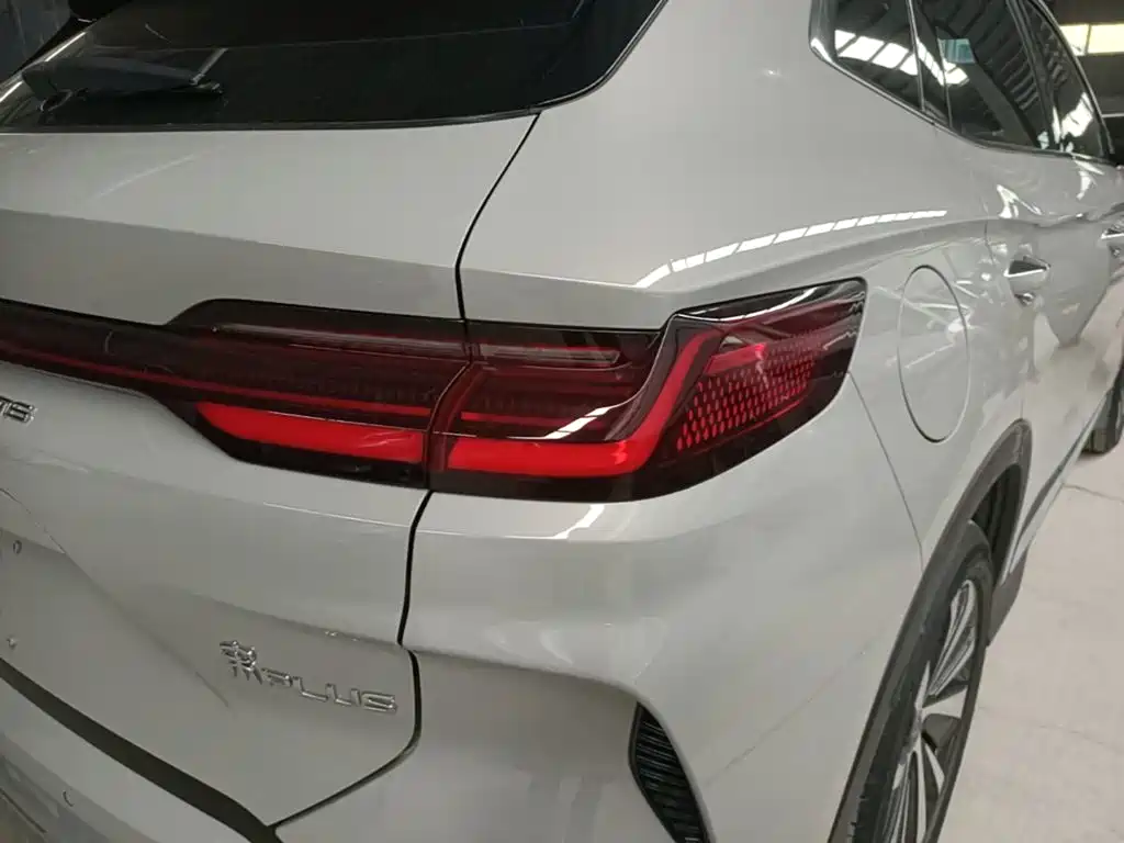 BYD PLUS New Energy — миниатюра 8