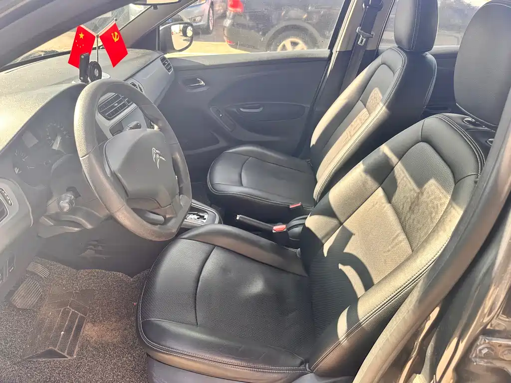 Citroen Elysee — миниатюра 7