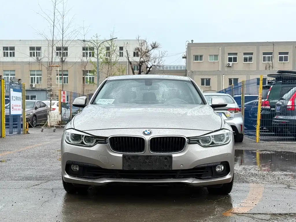 BMW 3 Series — миниатюра 2