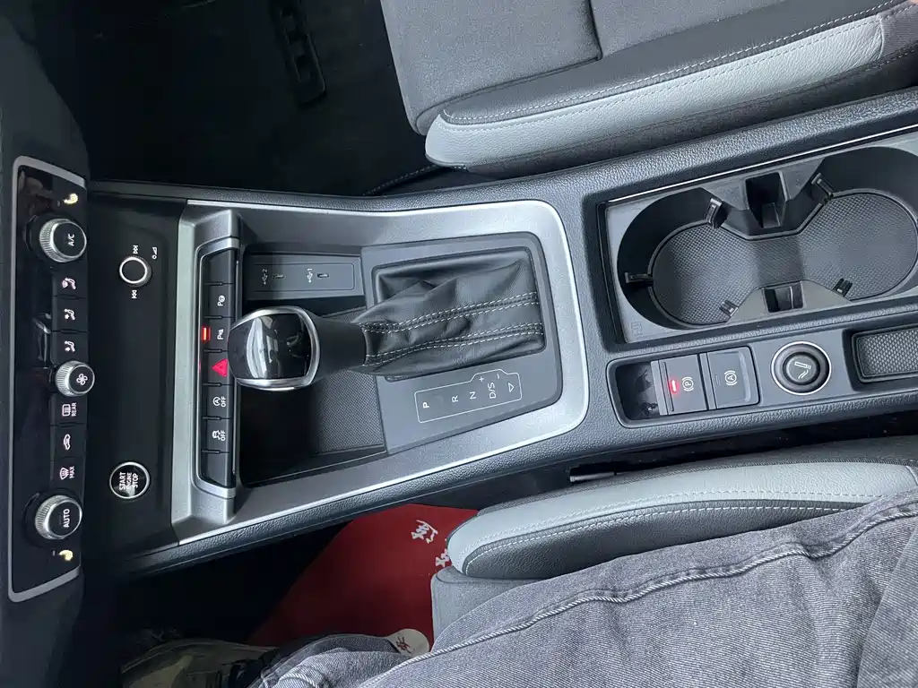 Audi Q3 — миниатюра 24