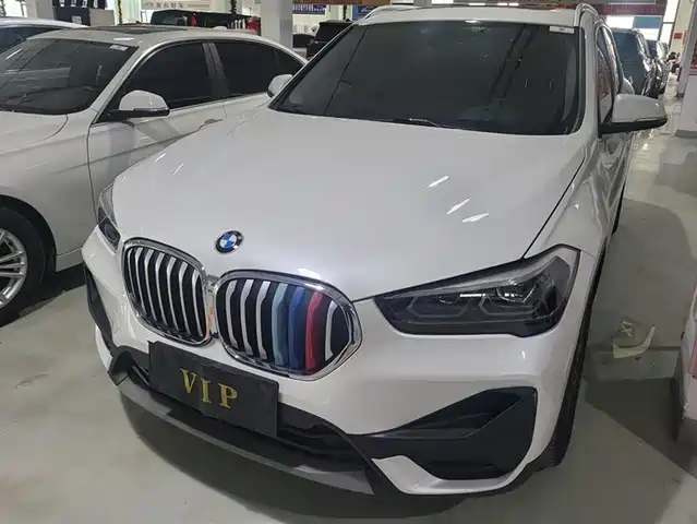 BMW  X1