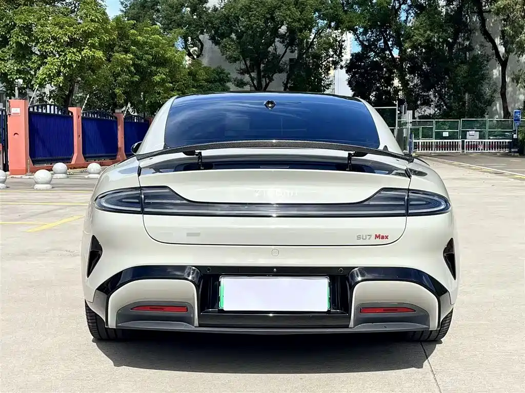 XIAOMI CAR XIAOMI SU7