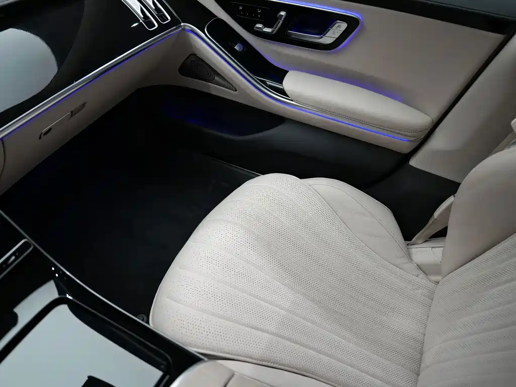 Mercedes-Benz S-Class — миниатюра 18