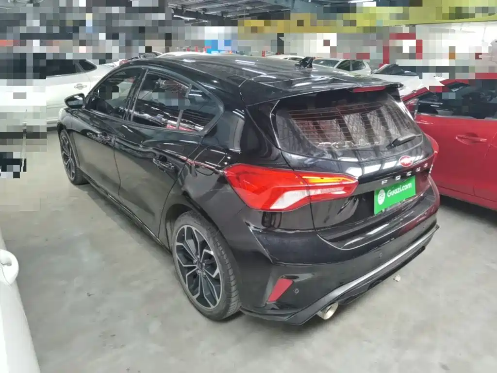 Ford Focus — миниатюра 5