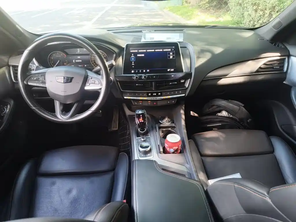 Cadillac CT5 — миниатюра 10