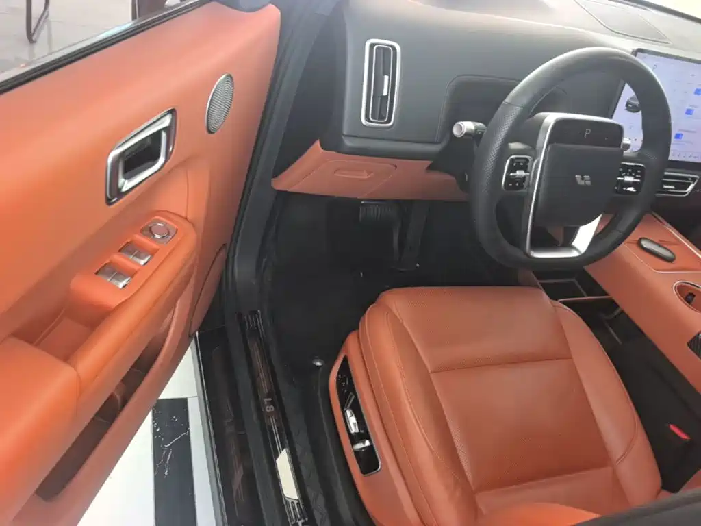 Li Auto Li L8 — миниатюра 16