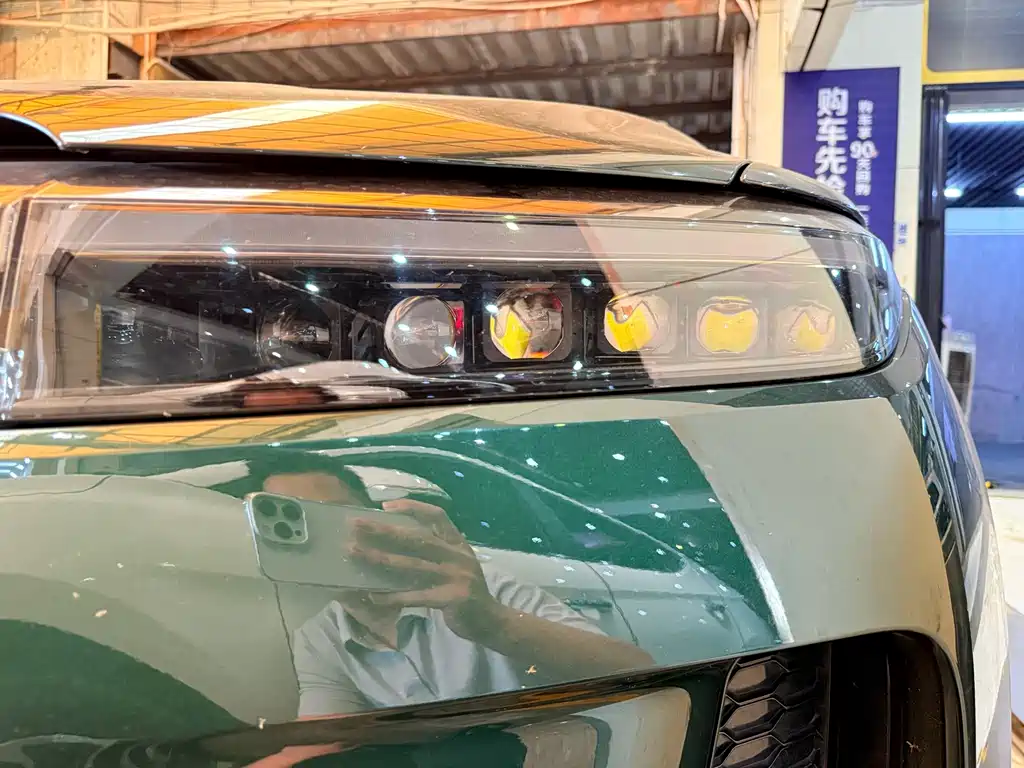 Li Auto Li ONE — миниатюра 7