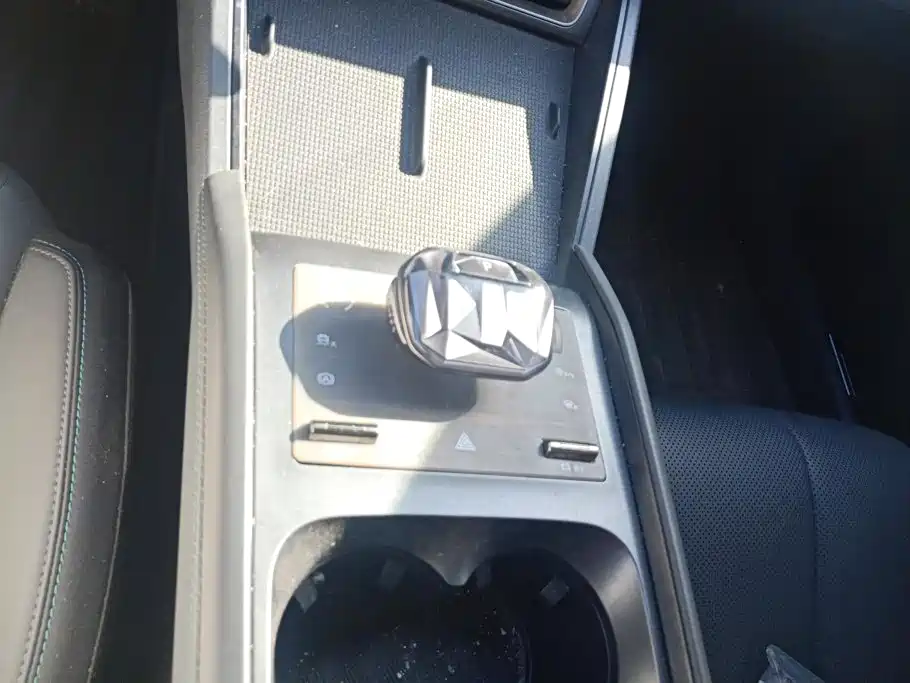 BYD Qin L — миниатюра 16