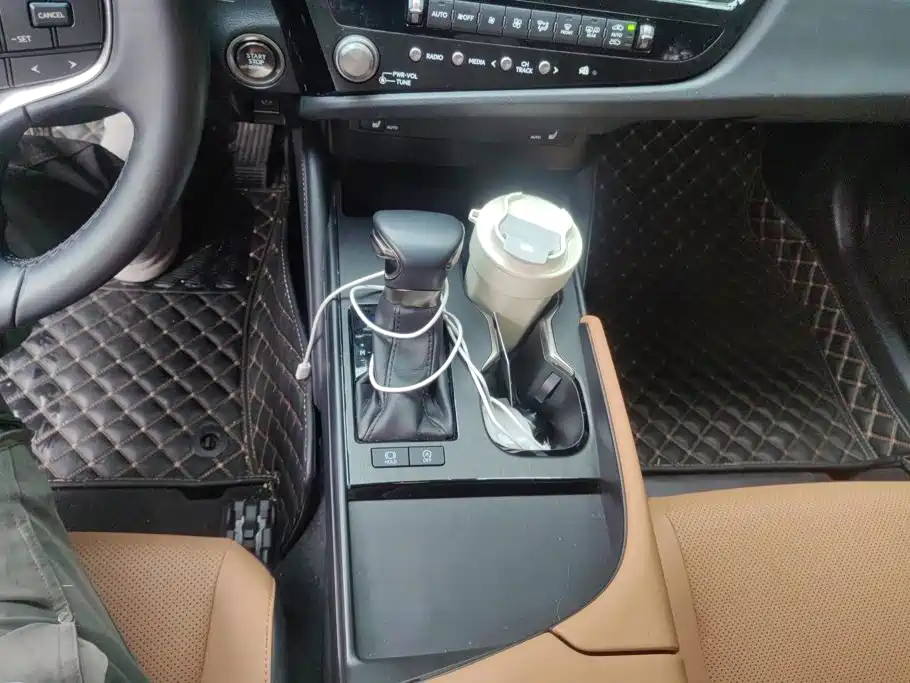 Lexus ES — миниатюра 16