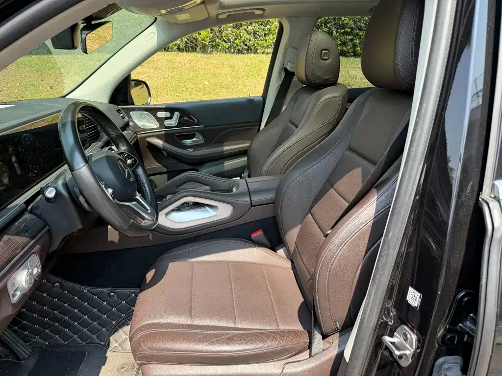 Mercedes-Benz GLE (Import) — миниатюра 8