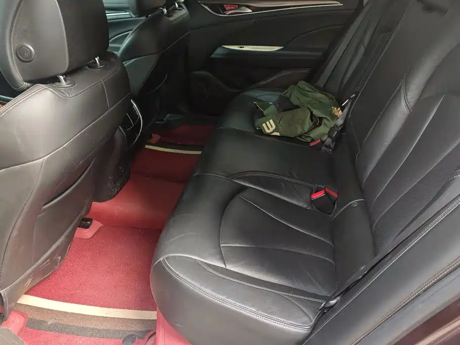 Buick LaCrosse — миниатюра 11
