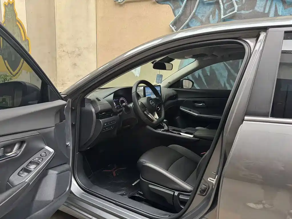Nissan Sylphy — миниатюра 6