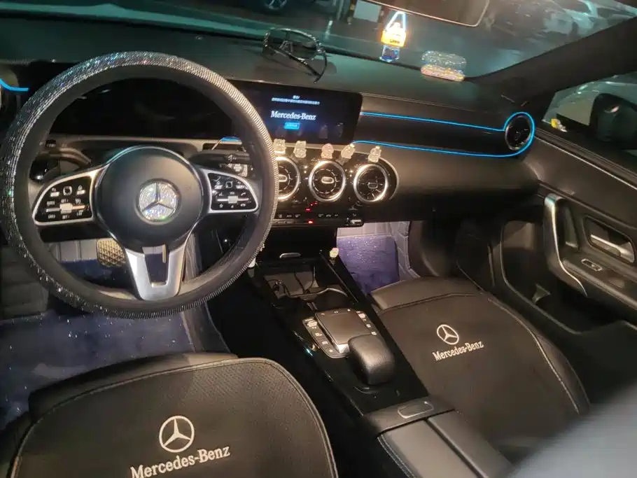 Mercedes-Benz A-Class — миниатюра 12