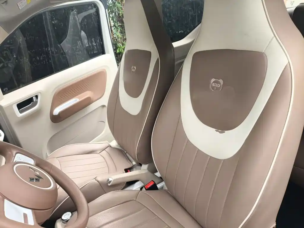 Wuling MINIEV — миниатюра 11