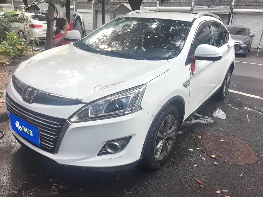 Luxgen U6
