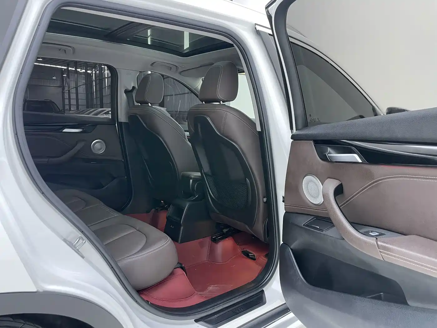 BMW X1 2023 Белый из Китая
