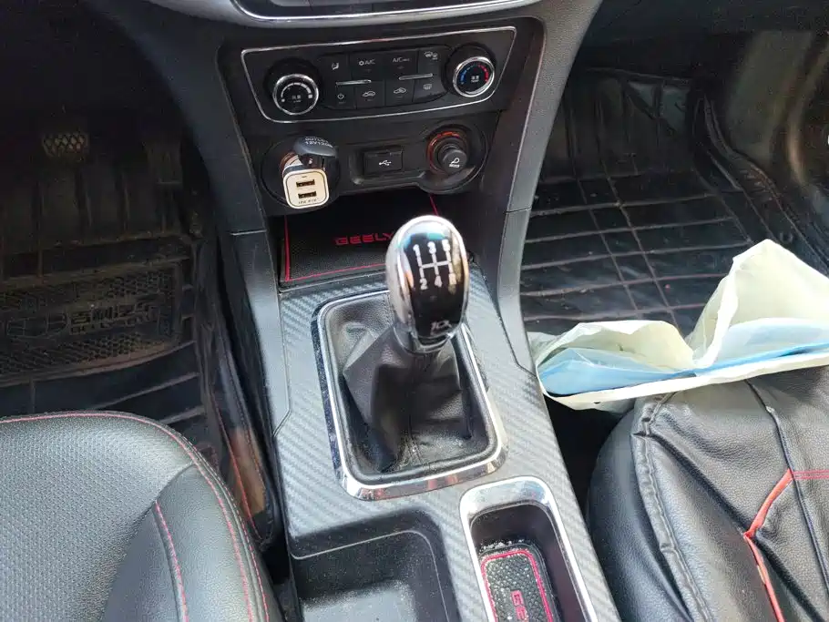 Geely Vision — миниатюра 16