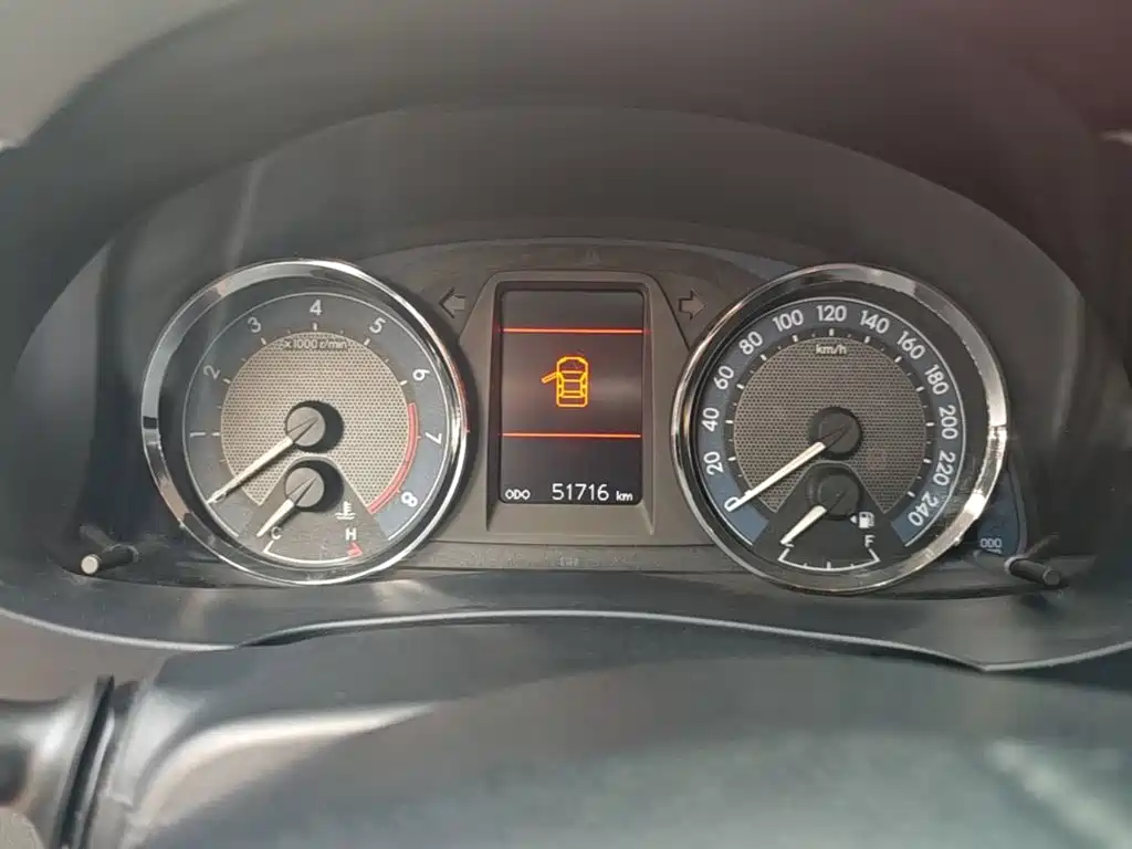 Toyota Corolla — миниатюра 12
