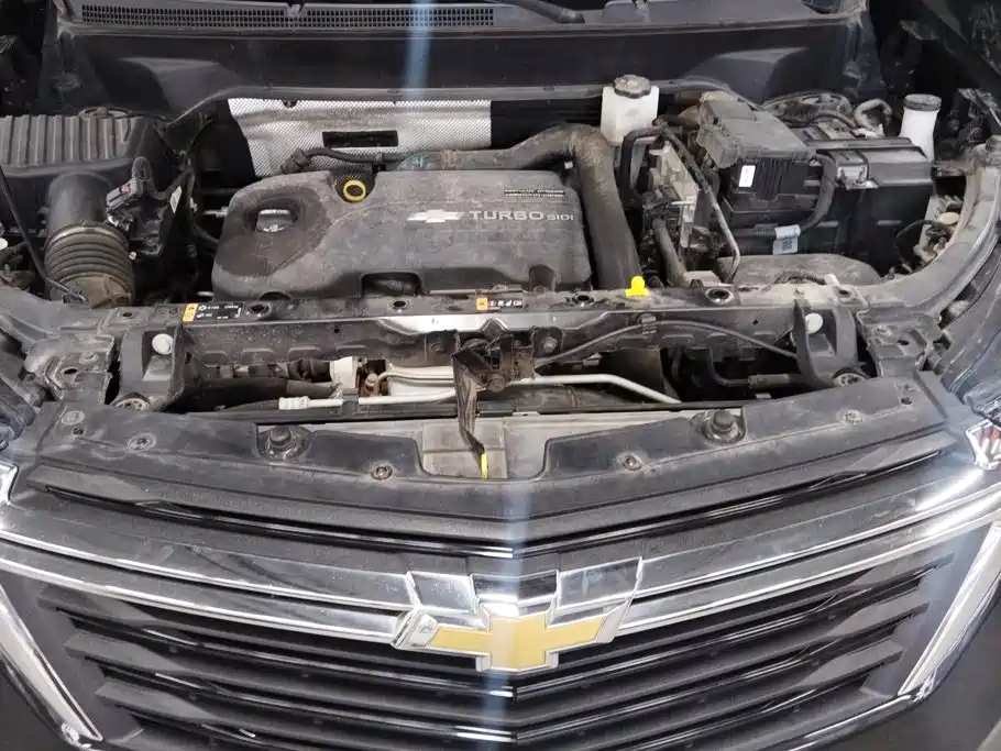 Chevrolet Equinox — миниатюра 10