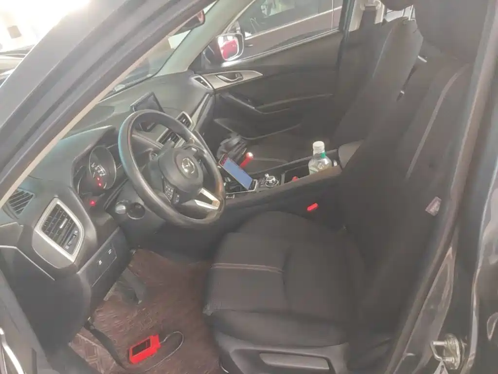Mazda 3 Axela — миниатюра 15