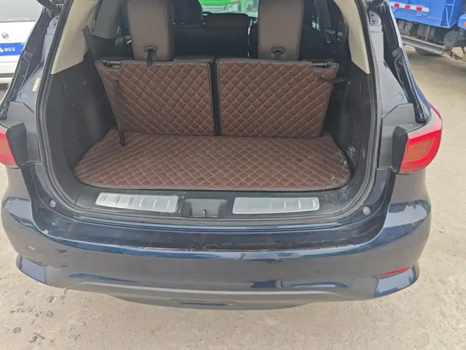 Infiniti QX60 (Import) — миниатюра 4