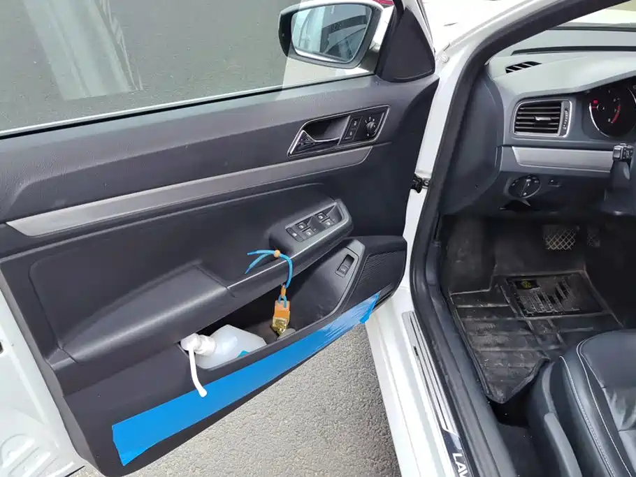 Volkswagen Lavida — миниатюра 7