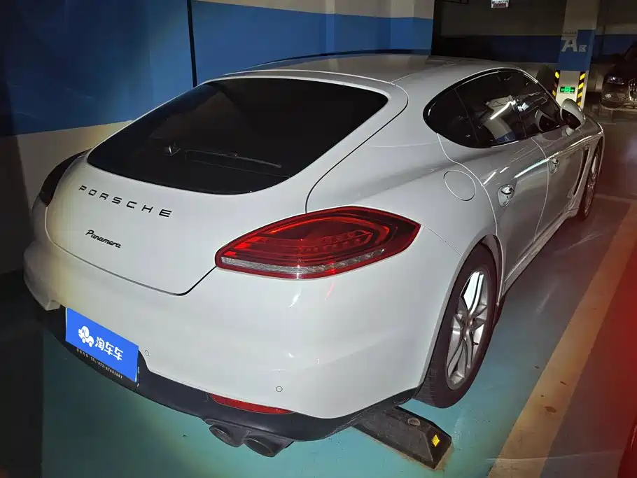 Porsche Panamera — миниатюра 3