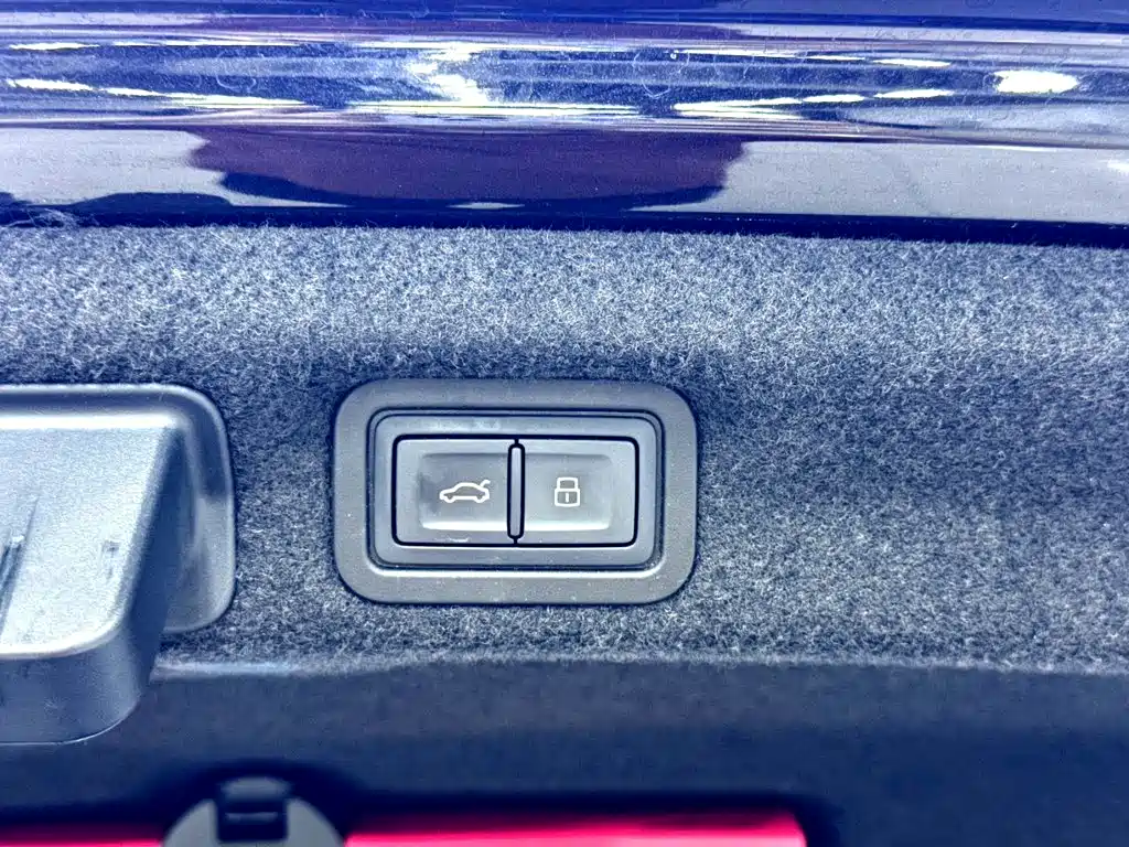 Audi A7L — миниатюра 17