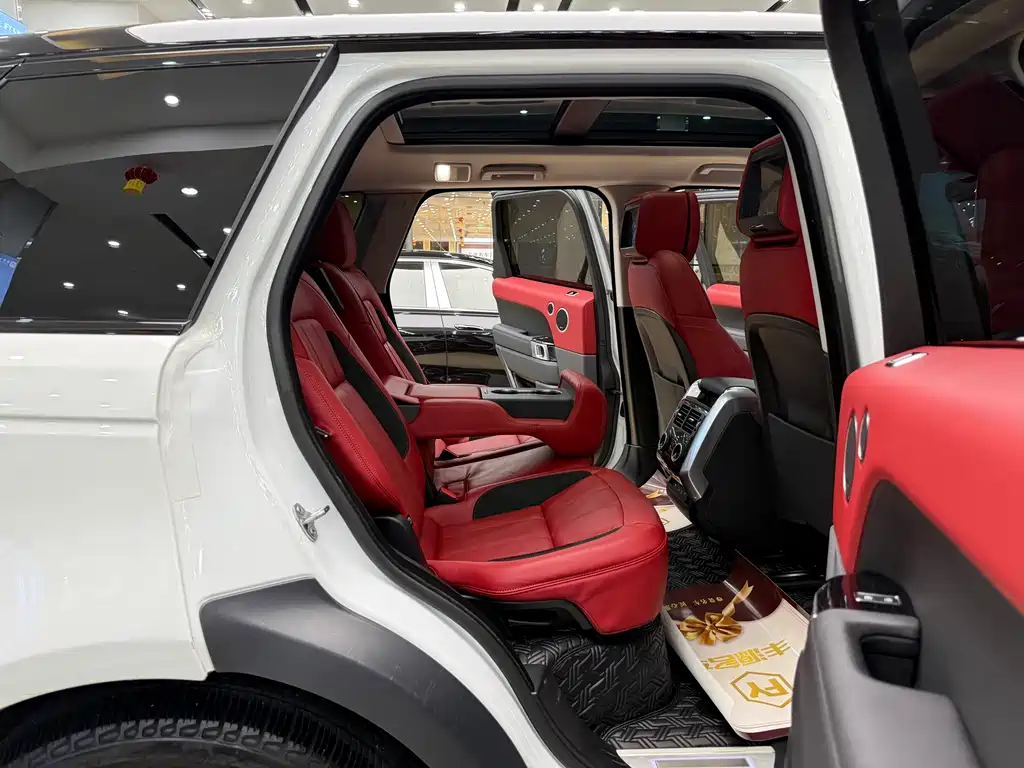 Land Rover Sport — миниатюра 9