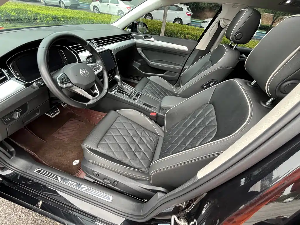 Volkswagen Magotan PHEV — миниатюра 11