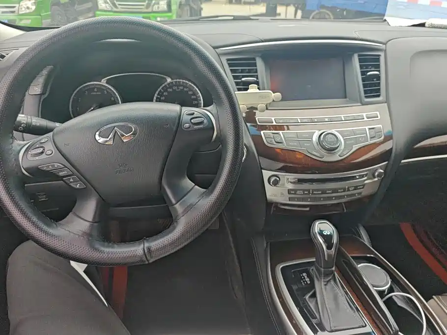Infiniti QX60 (Import) — миниатюра 12