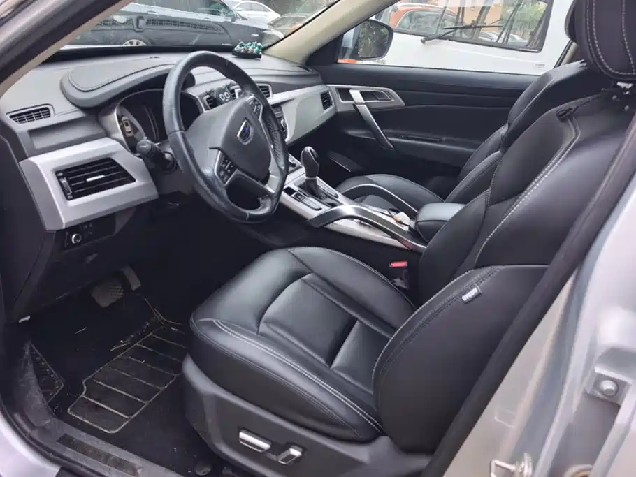 Geely Boyue — миниатюра 9