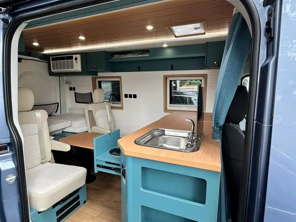 SAIC MAXUS V90 RV