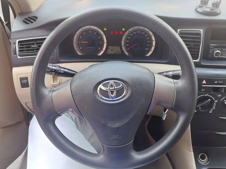 Toyota Corolla — миниатюра 15