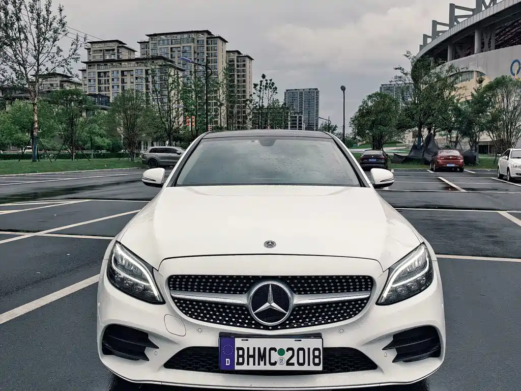 Mercedes-Benz C-Class — миниатюра 2