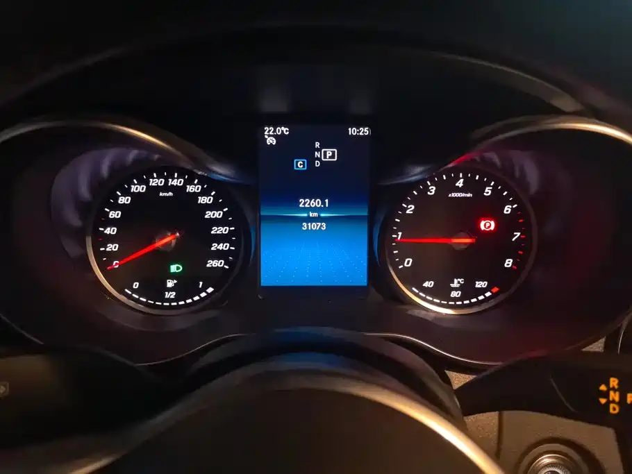 Mercedes-Benz C-Class — миниатюра 14