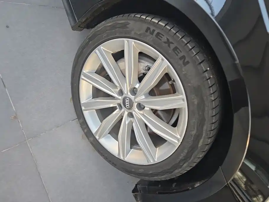 Audi A6L — миниатюра 6