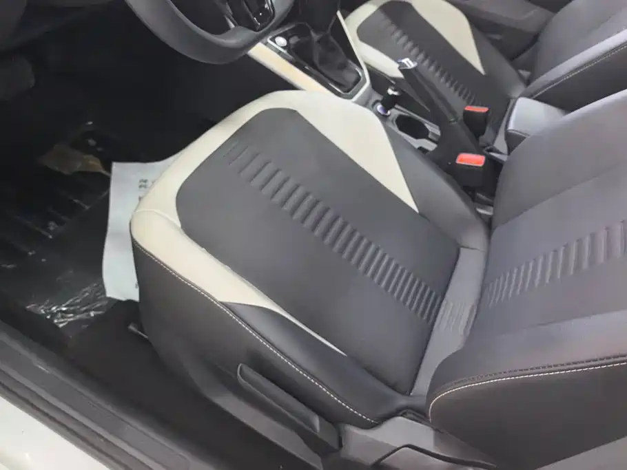 Volkswagen Polo — миниатюра 9