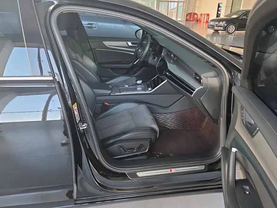 Audi A6L — миниатюра 8