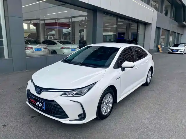 TOYOTA COROLLA 2024