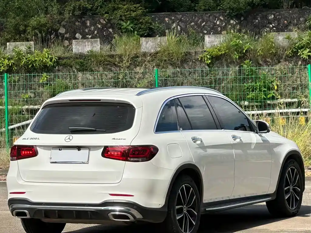 Mercedes-Benz GLC — миниатюра 10