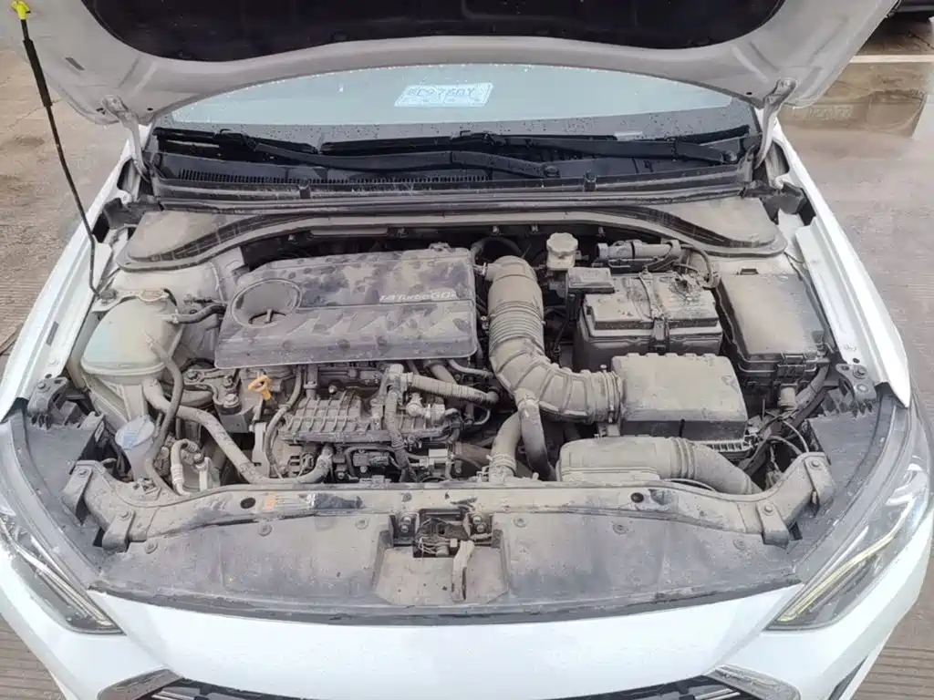 Hyundai Elantra — миниатюра 20