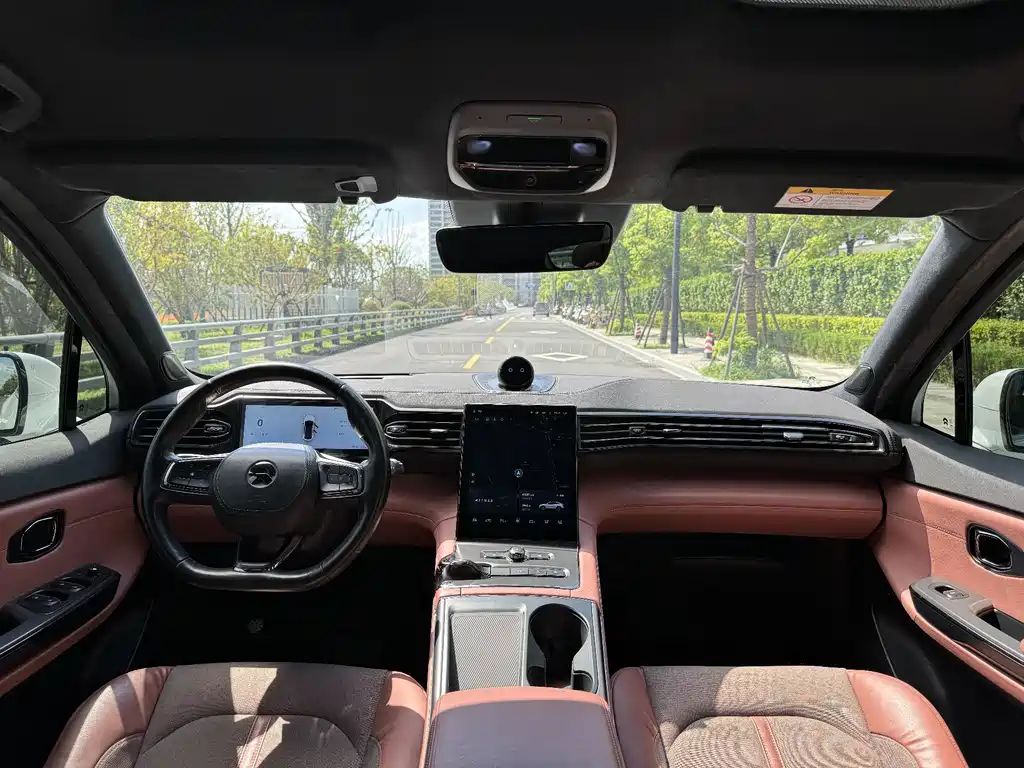 NIO EC6 — миниатюра 15