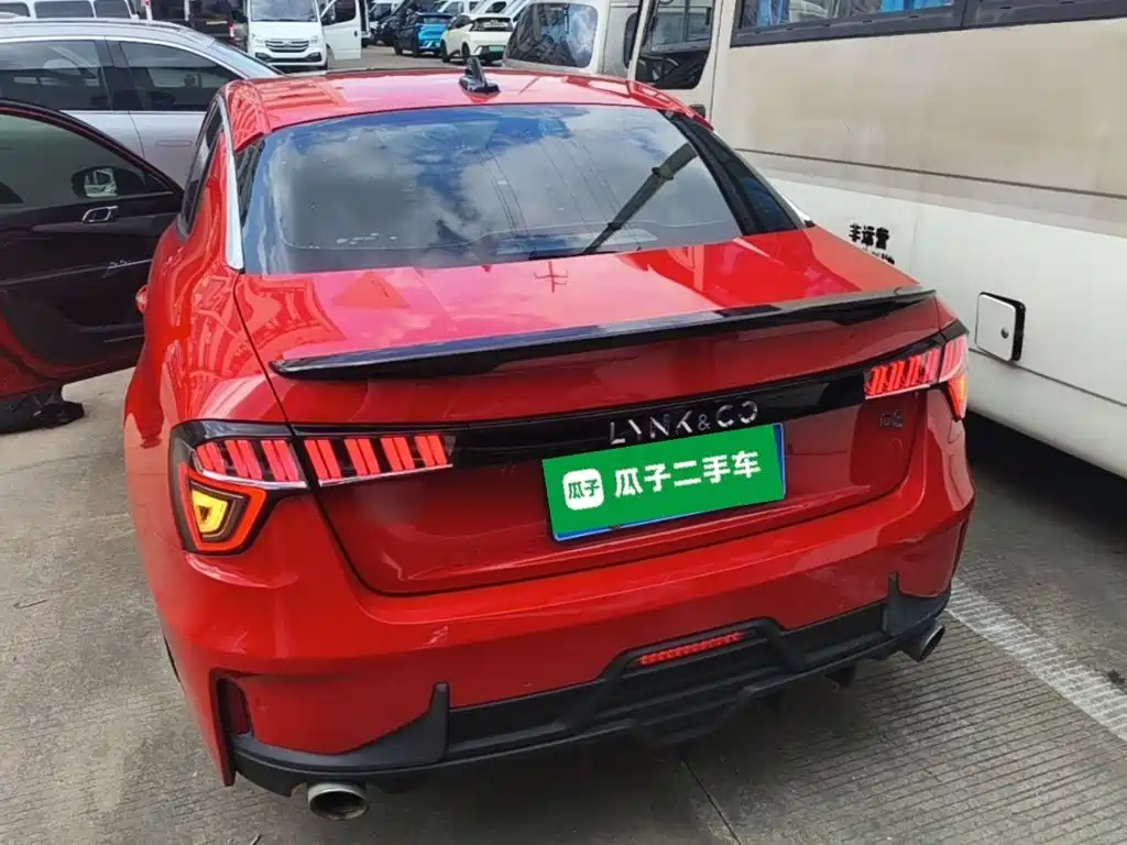 Lynk & Co 03 — миниатюра 6