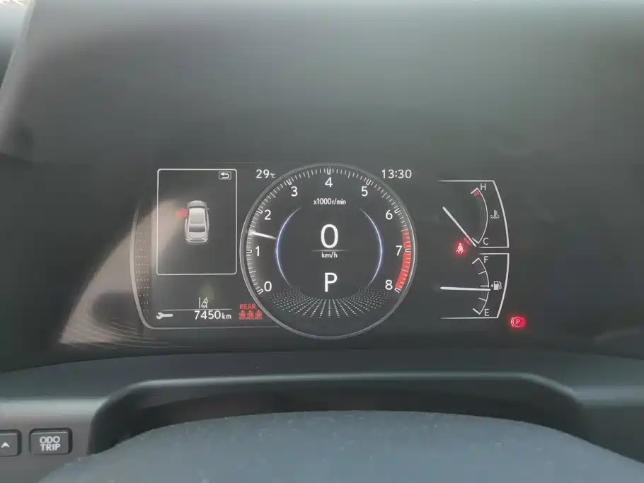 Lexus ES — миниатюра 13