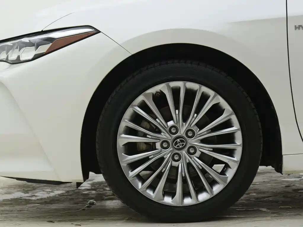 Toyota Avalon — миниатюра 4