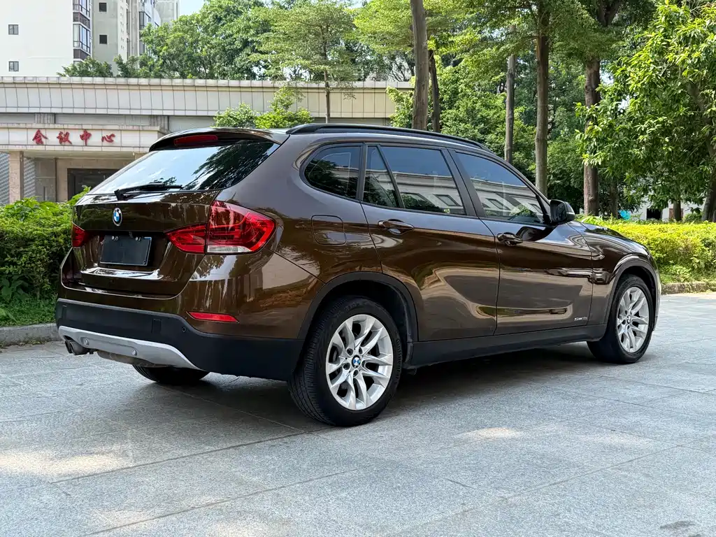 BMW X1 — миниатюра 14