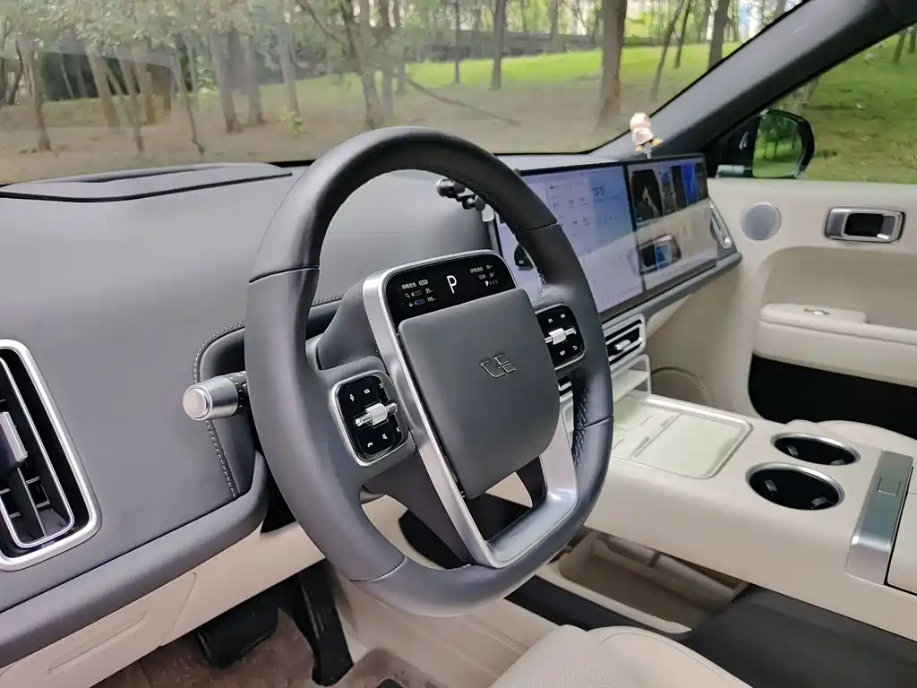 Li Auto Li L7 — миниатюра 10