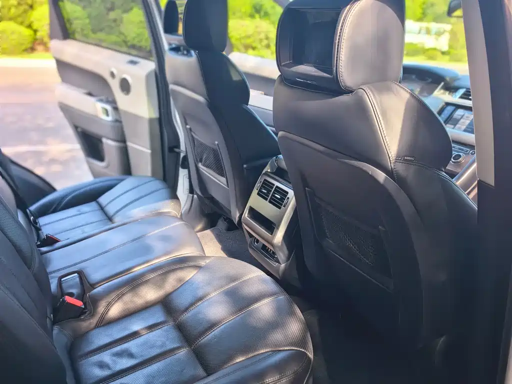 Land Rover Sport — миниатюра 10
